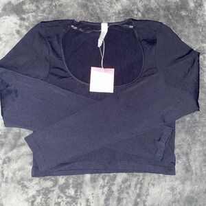 NWT- ANWND- Long Sleeve Top